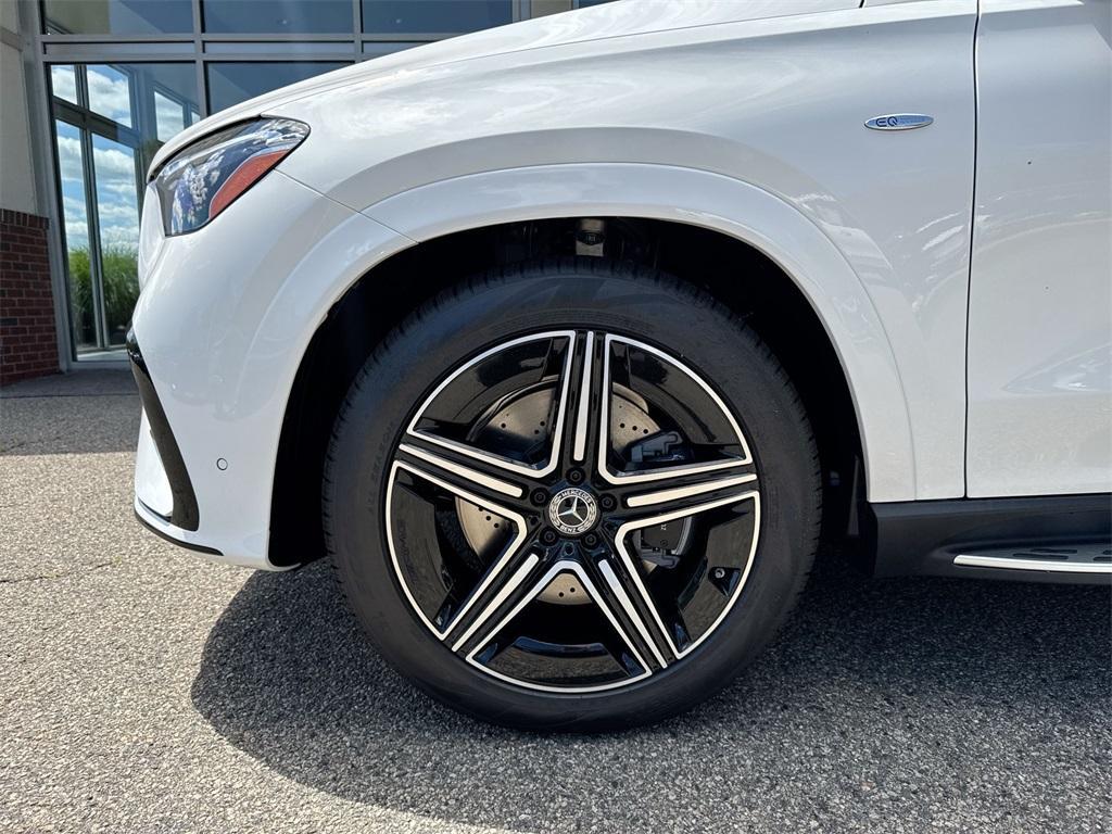 new 2025 Mercedes-Benz GLE 450e car, priced at $87,040