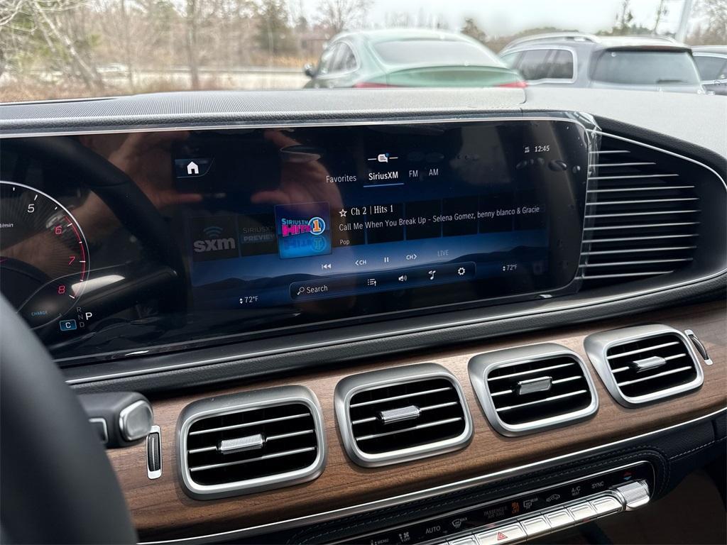 new 2025 Mercedes-Benz GLE 450 car, priced at $87,640