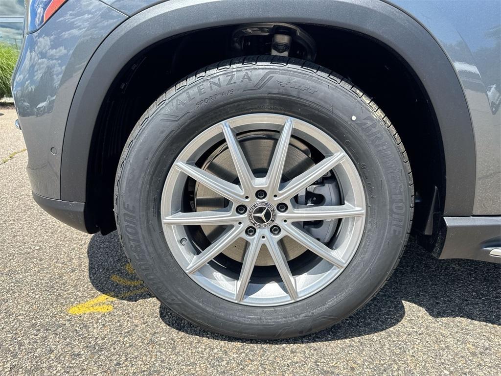 new 2025 Mercedes-Benz GLE 450e car, priced at $77,085