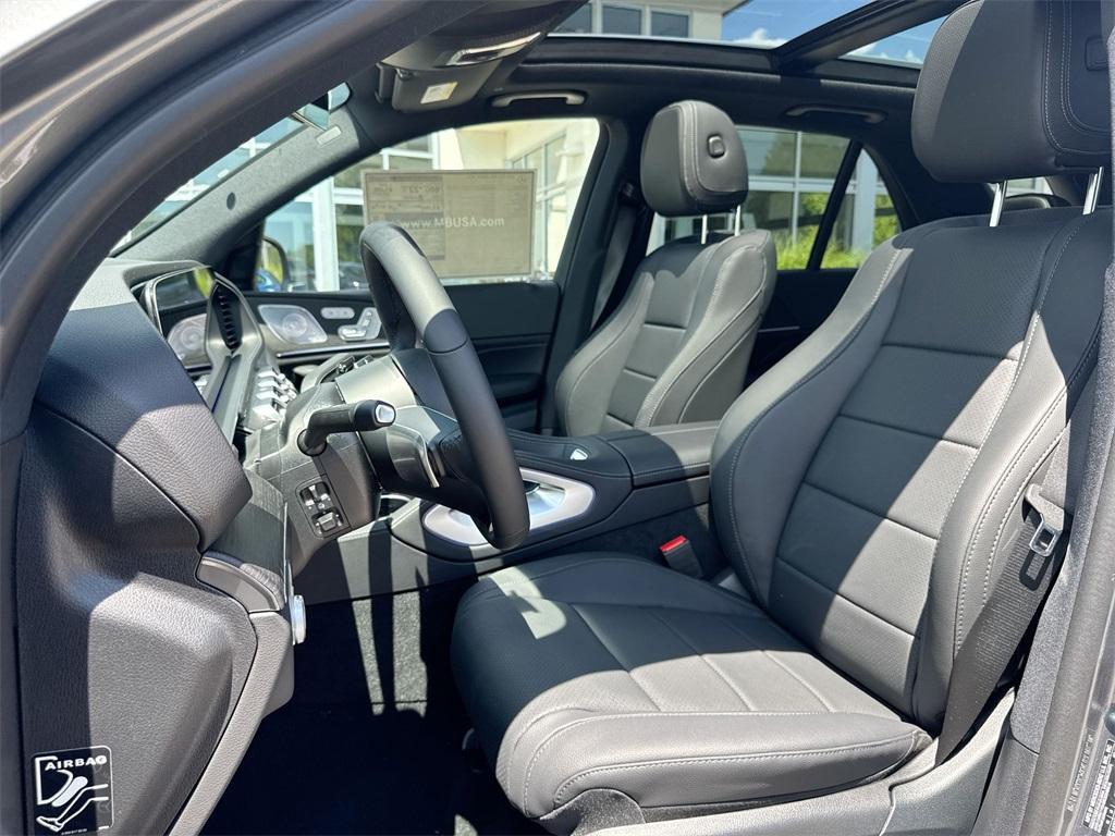 new 2025 Mercedes-Benz GLE 450e car, priced at $77,085