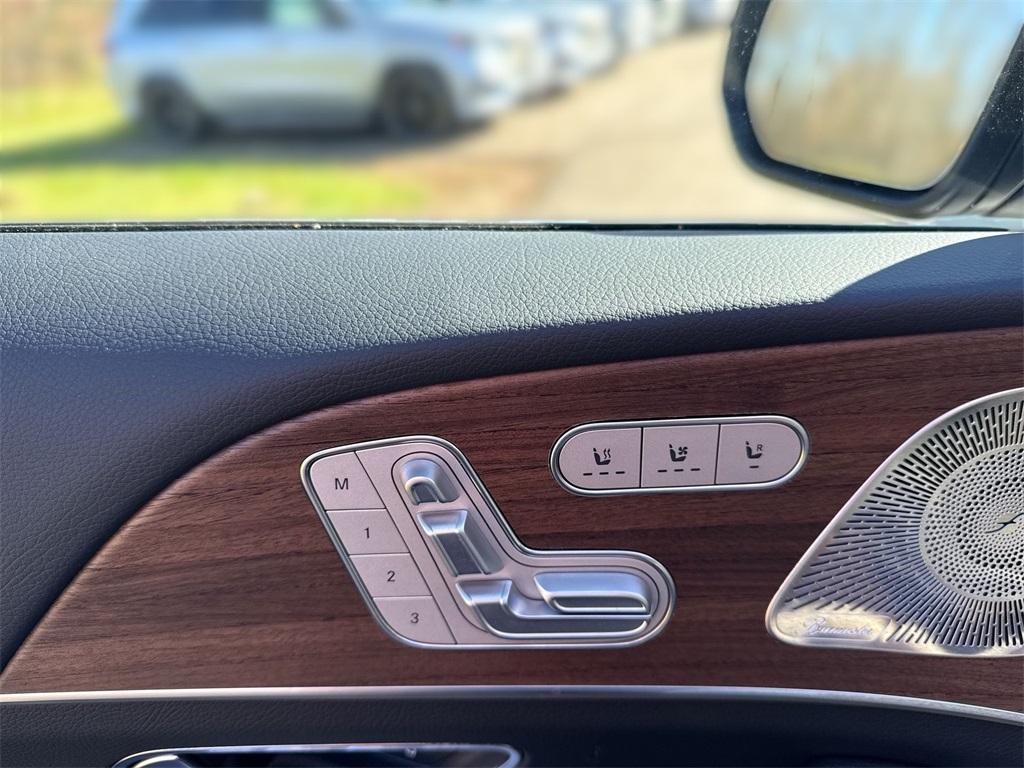 new 2026 Mercedes-Benz GLS 450 car, priced at $102,020