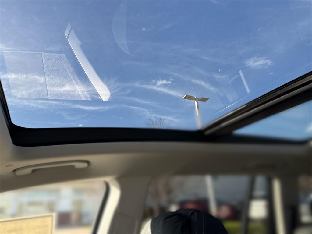 new 2026 Mercedes-Benz GLS 450 car, priced at $102,020