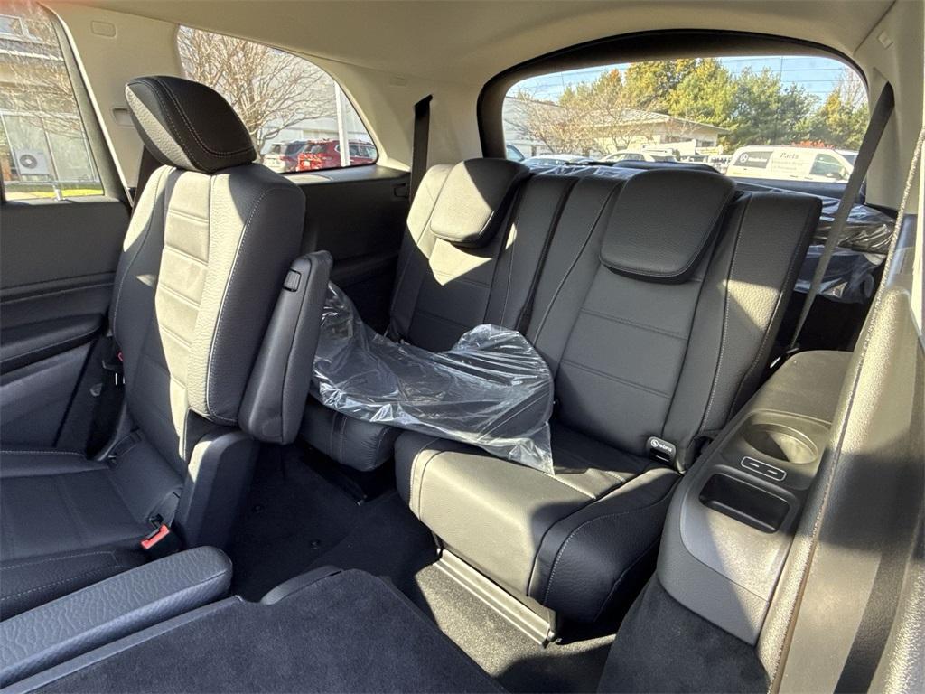 new 2026 Mercedes-Benz GLS 450 car, priced at $102,020