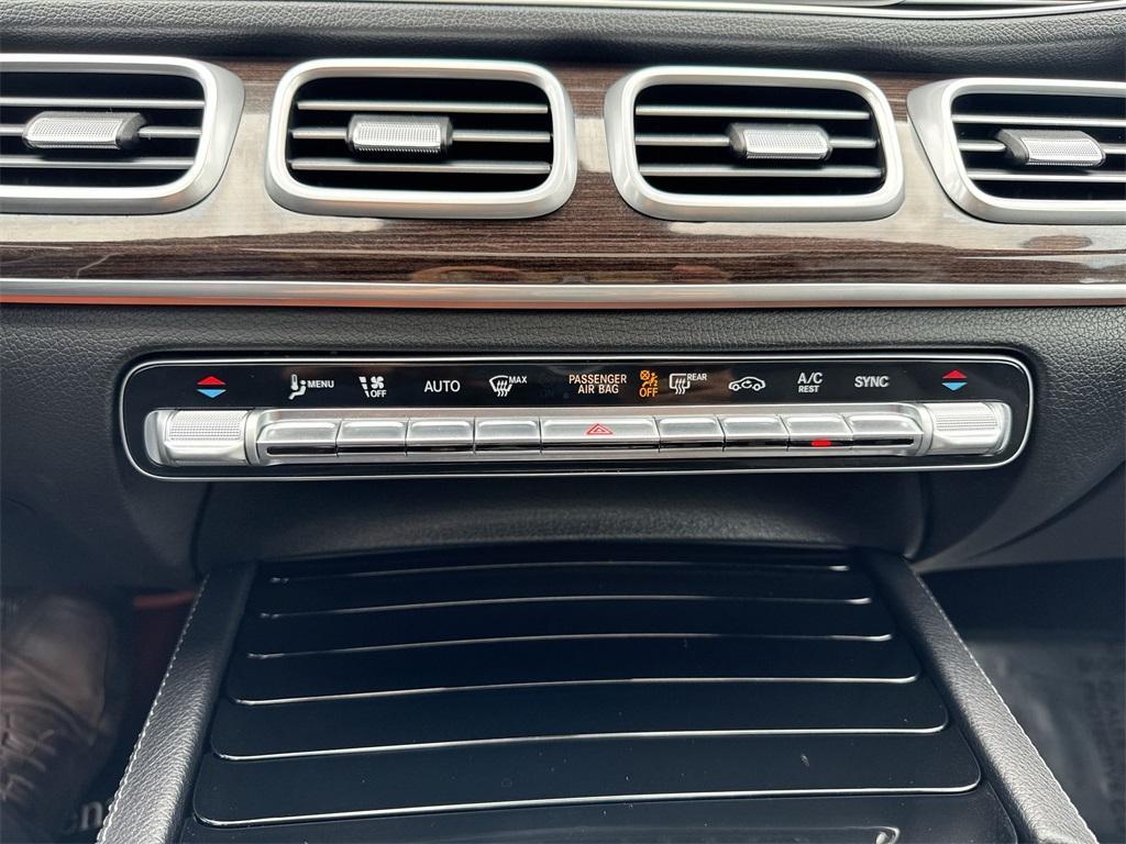 used 2025 Mercedes-Benz GLE 350 car, priced at $63,250