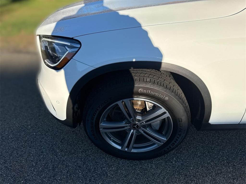 used 2021 Mercedes-Benz GLC 300 car, priced at $32,250