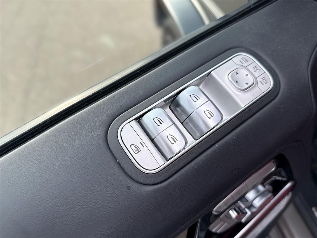 used 2022 Mercedes-Benz AMG G 63 car, priced at $169,995