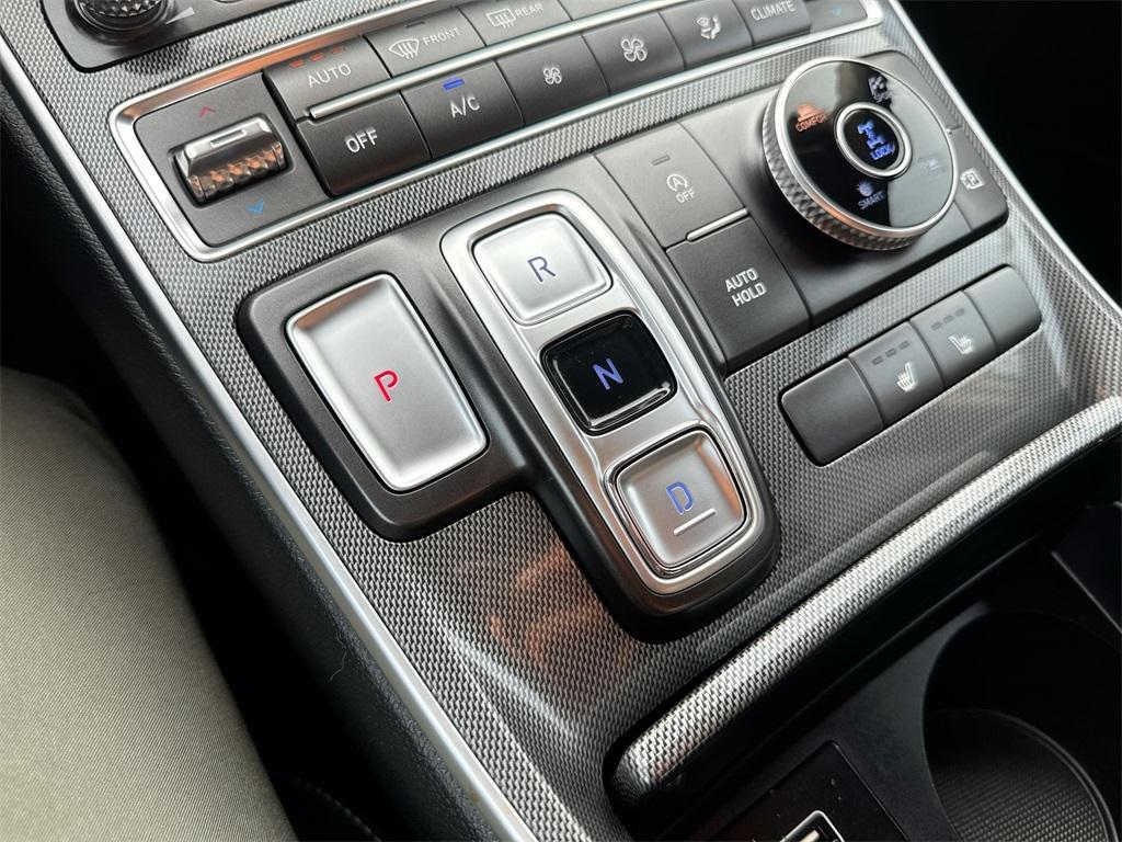 used 2023 Hyundai Santa Fe car, priced at $25,500