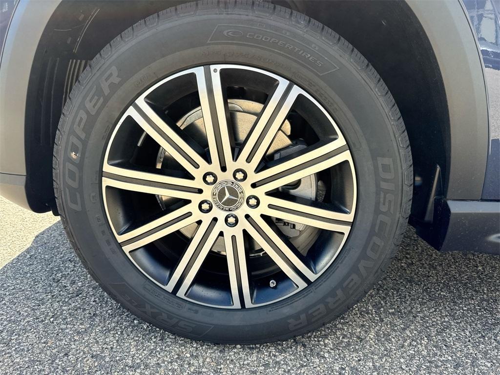 new 2026 Mercedes-Benz GLE 350 car, priced at $73,365
