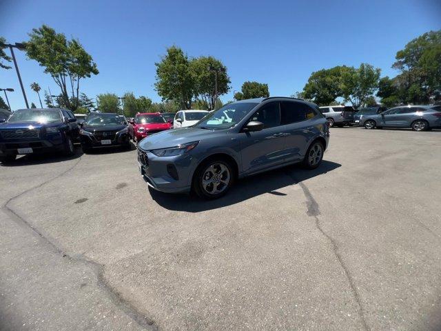 used 2023 Ford Escape car, priced at $25,147