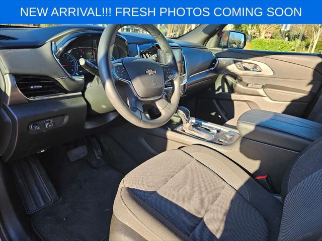 used 2023 Chevrolet Traverse car, priced at $31,950