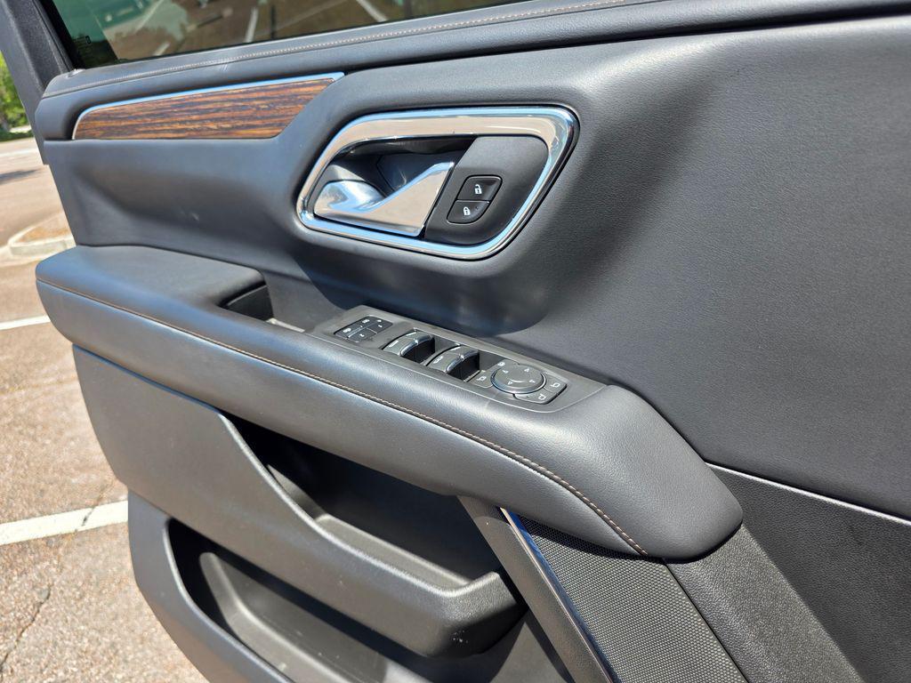 used 2022 Chevrolet Suburban car, priced at $54,985