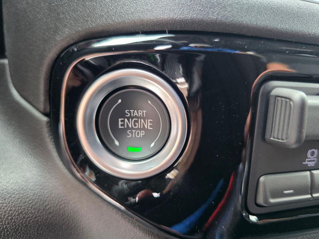 new 2025 Chevrolet Silverado 2500 car, priced at $65,441