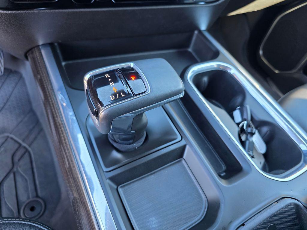 used 2024 Chevrolet Silverado 1500 car, priced at $47,982