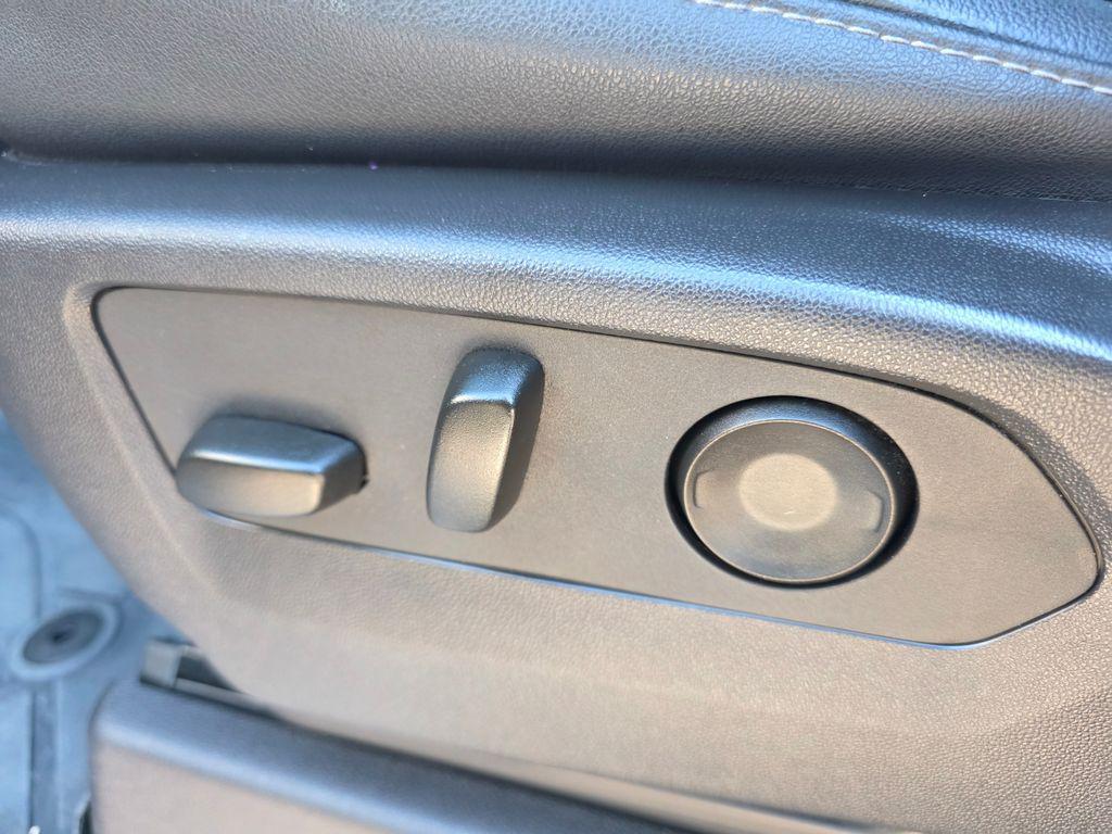 used 2024 Chevrolet Silverado 1500 car, priced at $47,982