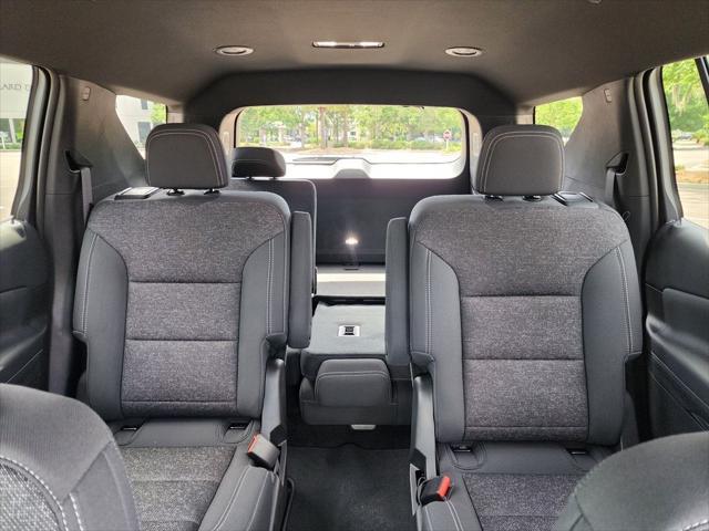 new 2025 Chevrolet Traverse car, priced at $40,085