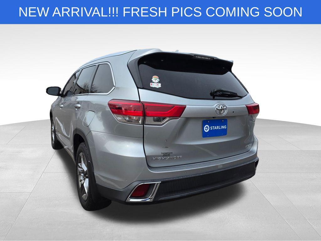 used 2018 Toyota Highlander car, priced at $21,900