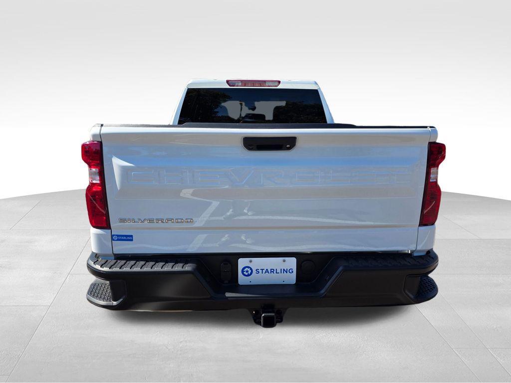 new 2025 Chevrolet Silverado 1500 car, priced at $35,136