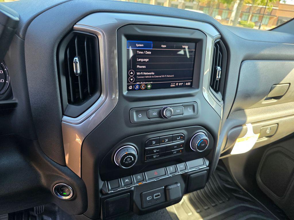 new 2025 Chevrolet Silverado 1500 car, priced at $35,136