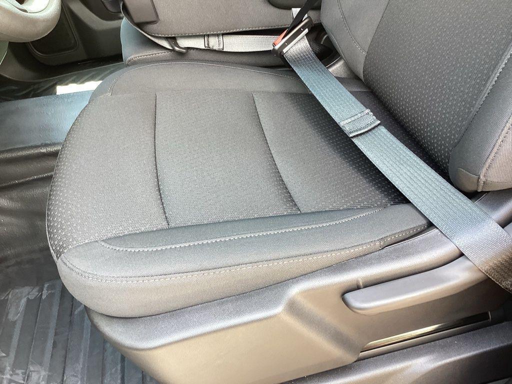 new 2025 Chevrolet Silverado 1500 car, priced at $43,610