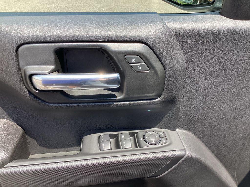 new 2025 Chevrolet Silverado 1500 car, priced at $43,610