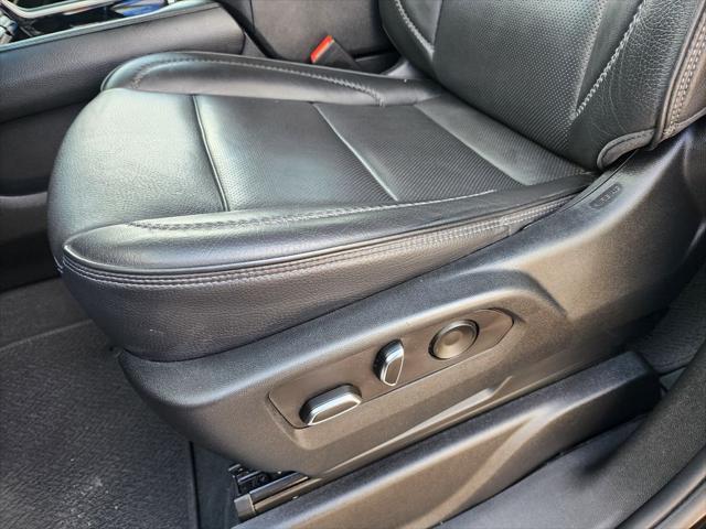 used 2023 GMC Yukon XL car, priced at $63,900