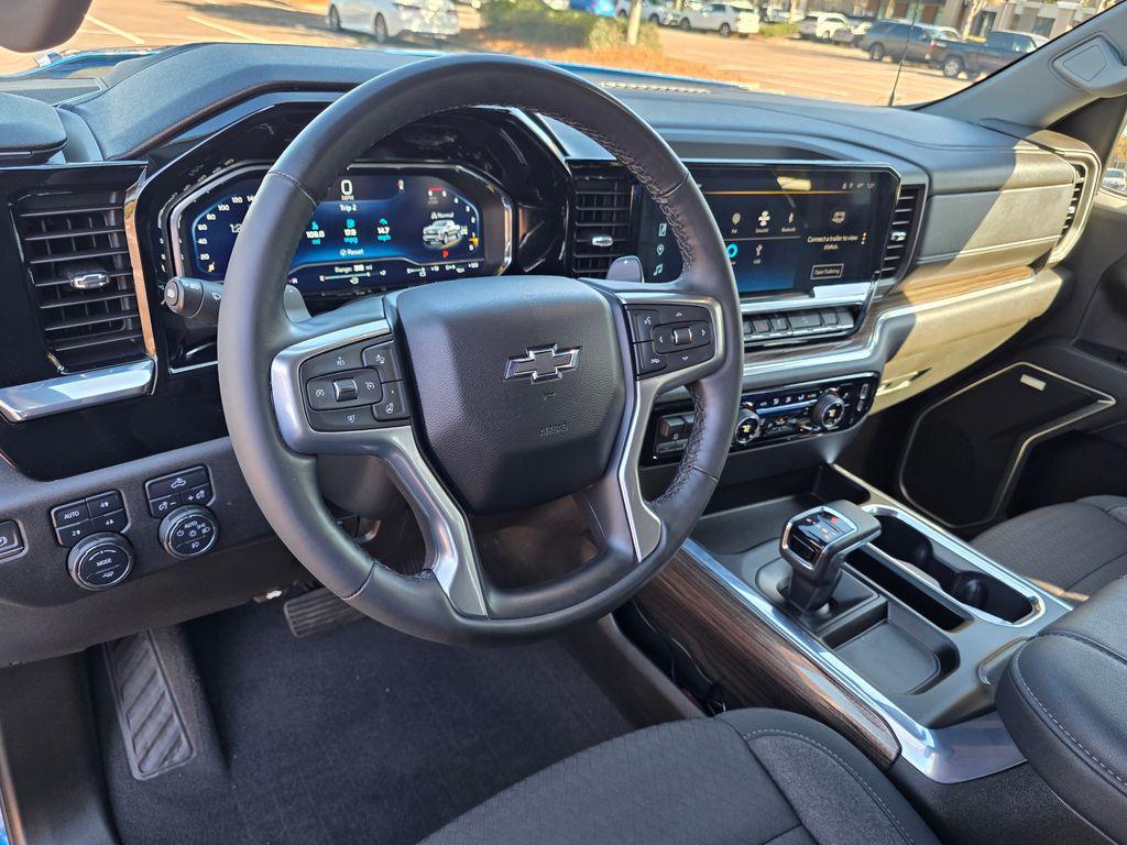 used 2024 Chevrolet Silverado 1500 car, priced at $49,900
