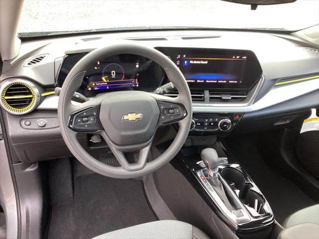 new 2025 Chevrolet Trax car, priced at $23,613