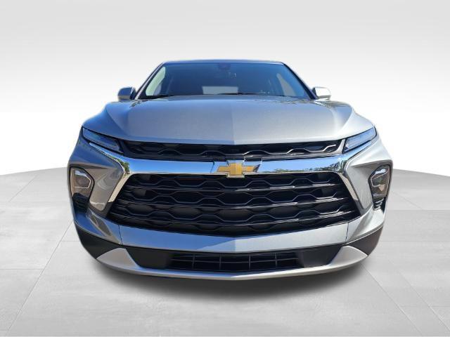 new 2025 Chevrolet Blazer car, priced at $34,587