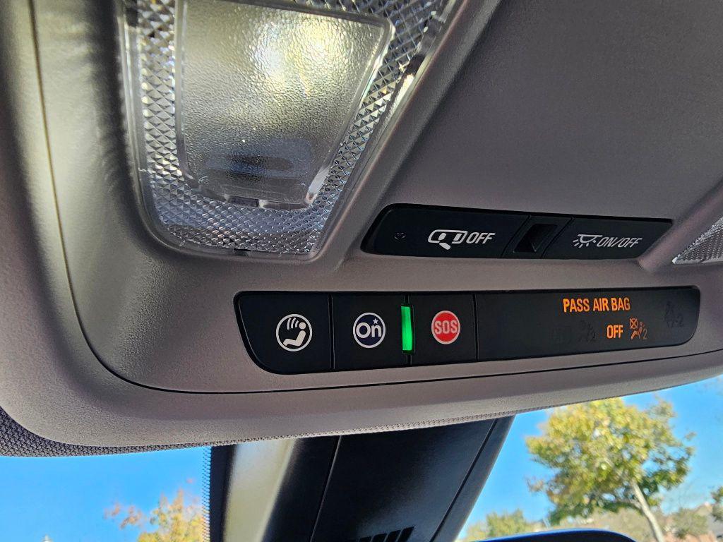 new 2025 Chevrolet Blazer car, priced at $34,899