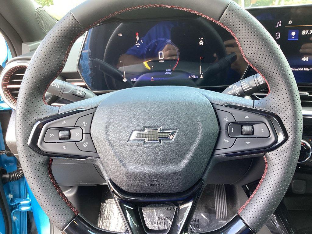 new 2025 Chevrolet Trax car, priced at $26,040