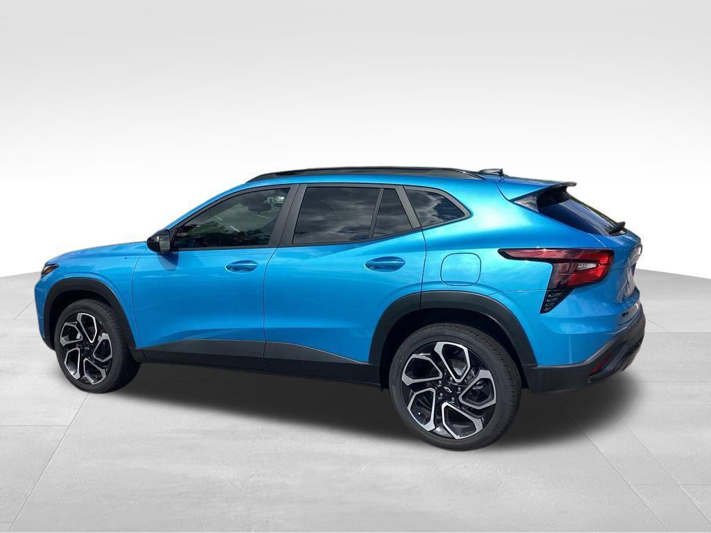new 2025 Chevrolet Trax car, priced at $26,040