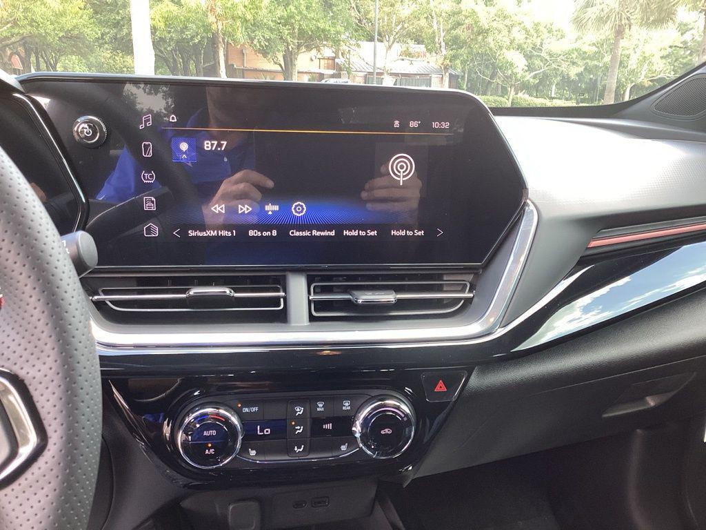 new 2025 Chevrolet Trax car, priced at $26,040