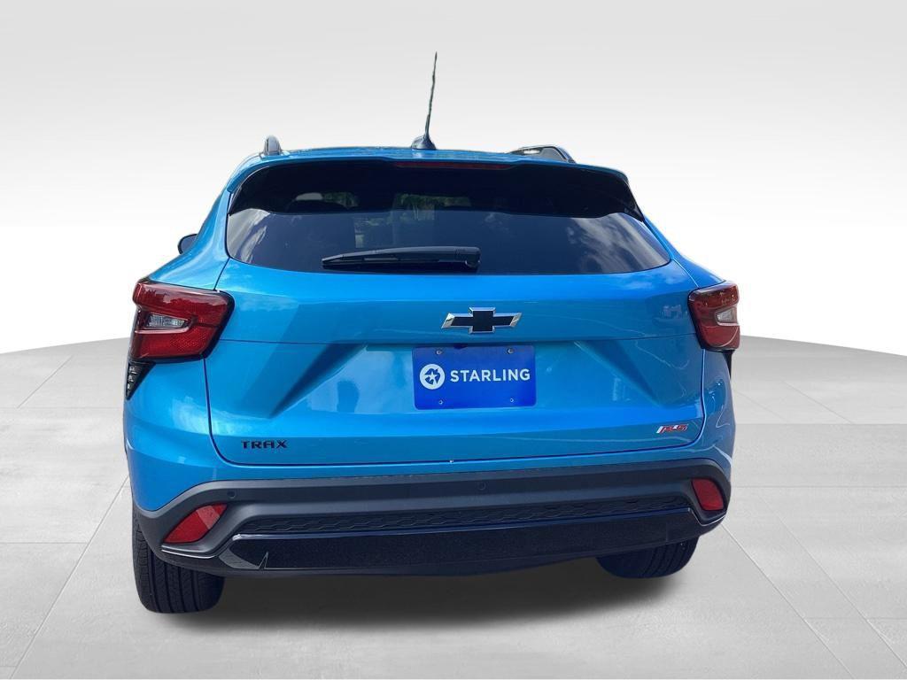 new 2025 Chevrolet Trax car, priced at $26,040