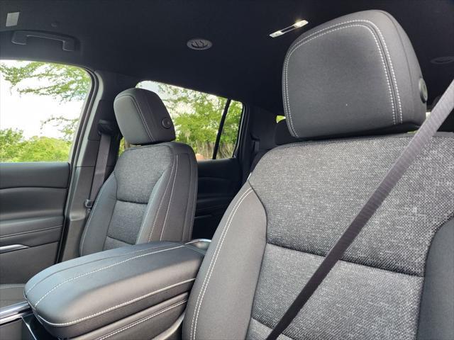 new 2025 Chevrolet Traverse car, priced at $40,085
