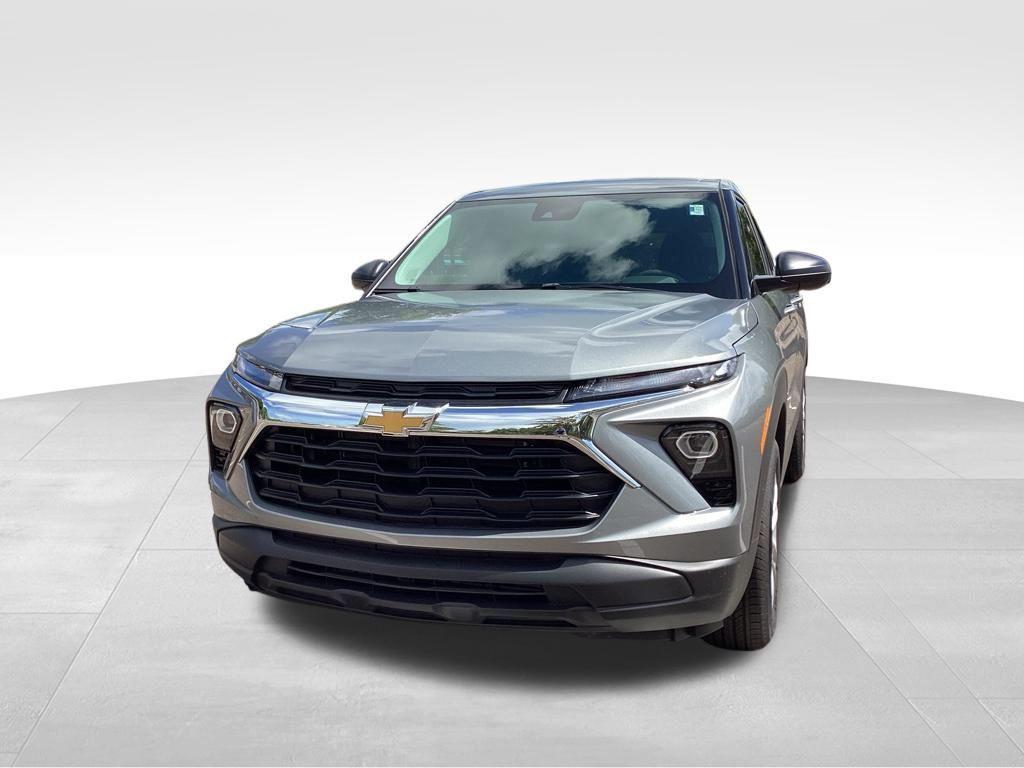 new 2025 Chevrolet TrailBlazer car, priced at $24,691