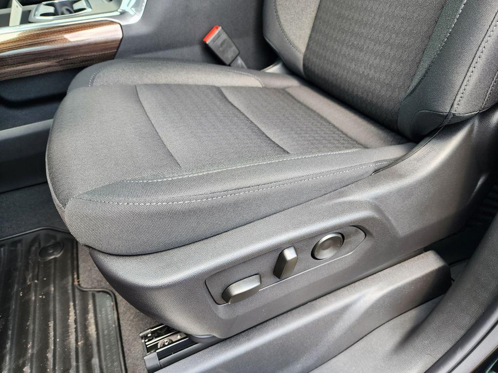 new 2025 Chevrolet Silverado 2500 car, priced at $62,295