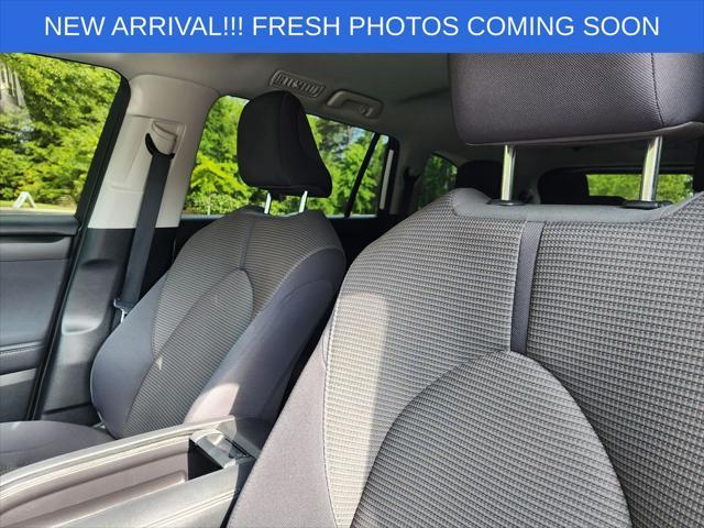 used 2021 Toyota Highlander car, priced at $26,998