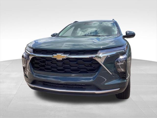 new 2025 Chevrolet Trax car, priced at $23,613