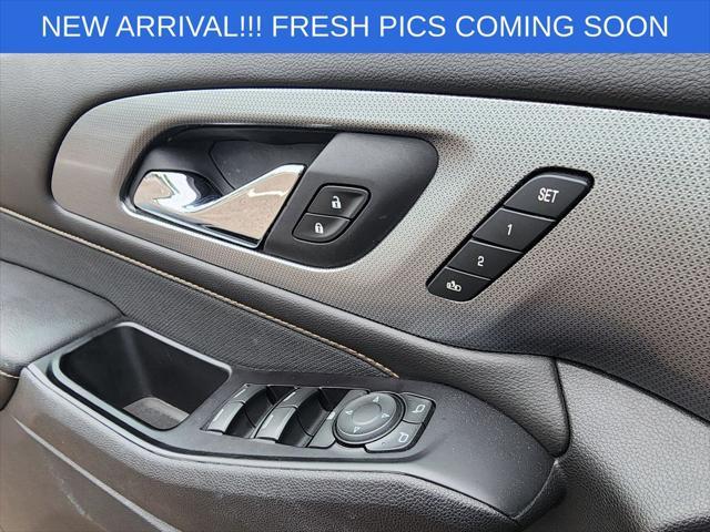 used 2018 Chevrolet Traverse car, priced at $22,267