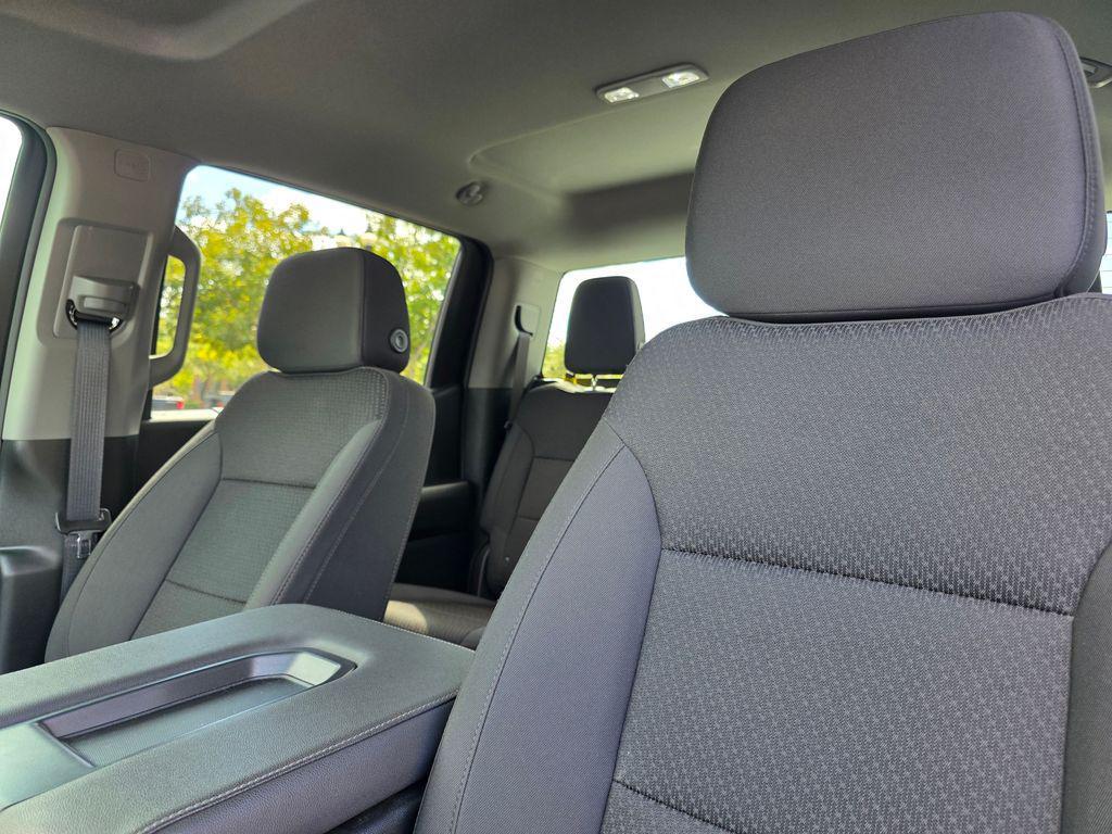 new 2025 Chevrolet Silverado 1500 car, priced at $42,610