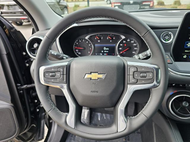 new 2024 Chevrolet Blazer car, priced at $36,698