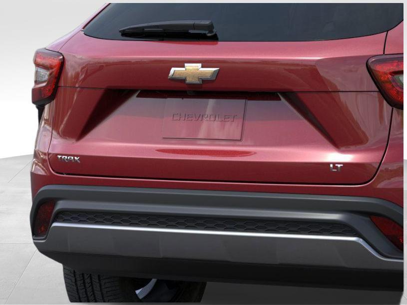 new 2025 Chevrolet Trax car