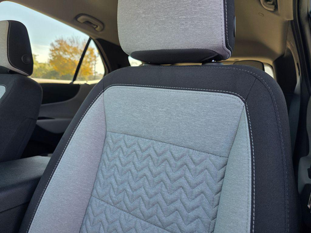 used 2022 Chevrolet Equinox car, priced at $20,789