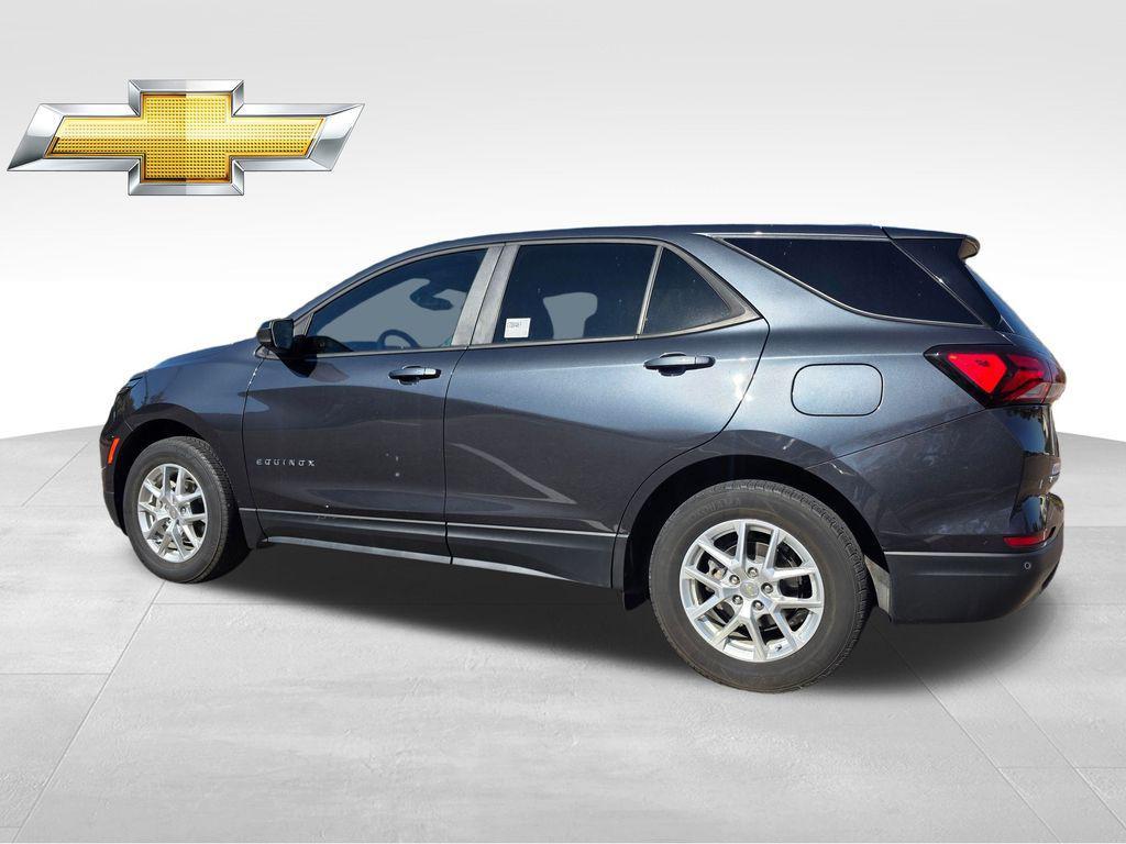 used 2022 Chevrolet Equinox car, priced at $20,789