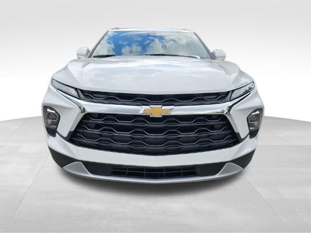 new 2025 Chevrolet Blazer car, priced at $35,739