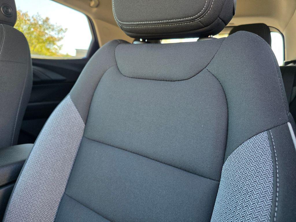 new 2026 Chevrolet TrailBlazer car, priced at $27,640