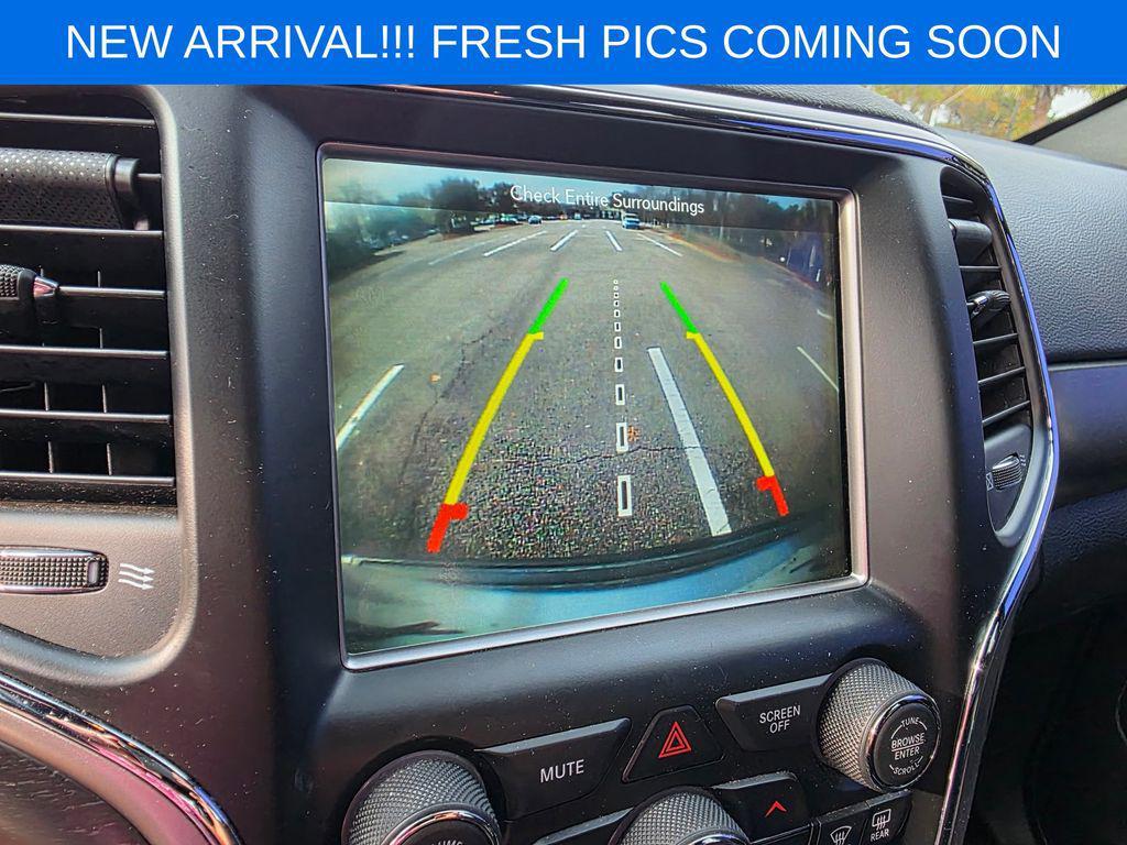 used 2018 Jeep Grand Cherokee car, priced at $13,271