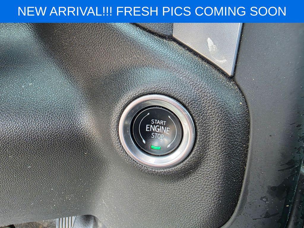 used 2024 Chevrolet Silverado 1500 car, priced at $28,525