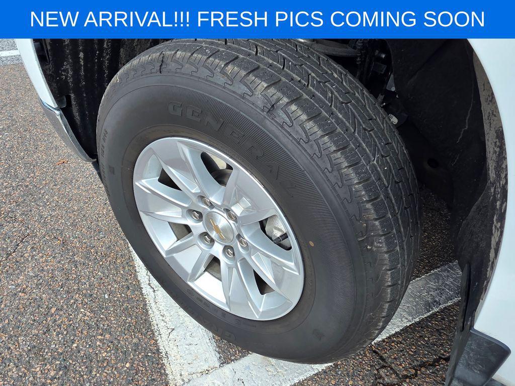 used 2024 Chevrolet Silverado 1500 car, priced at $28,525