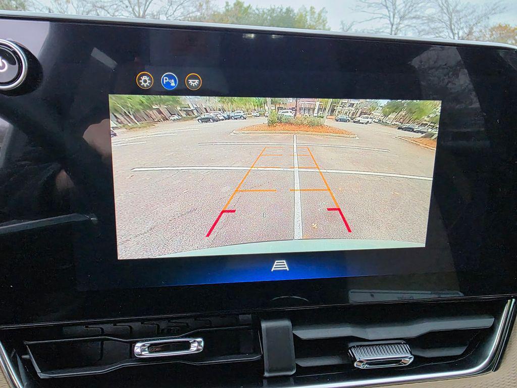 new 2026 Chevrolet Equinox car, priced at $35,395